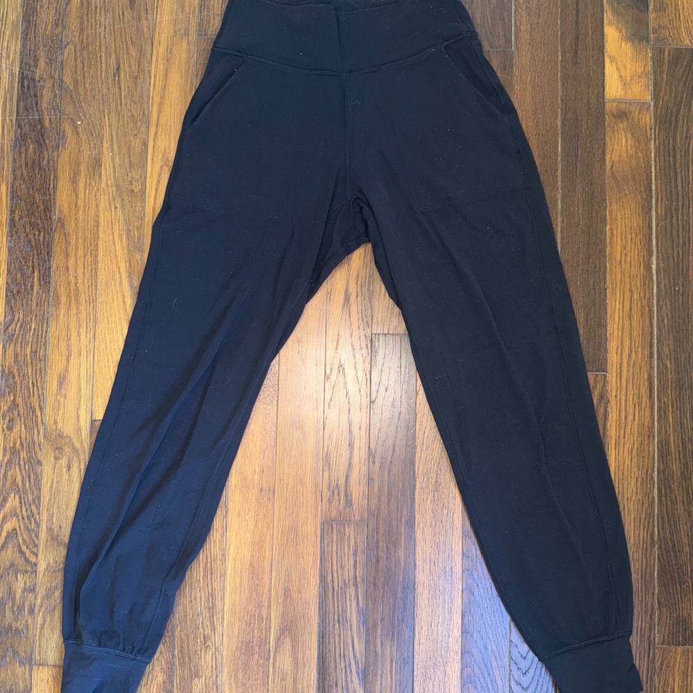 Women lululemon align HR joggers